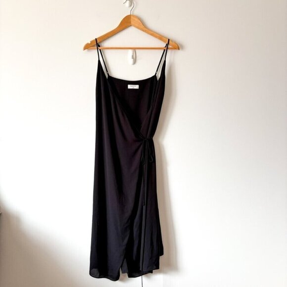 Aritzia Babaton Neval Wrap Midi Dress NWT Black Size Medium - Picture 2 of 8